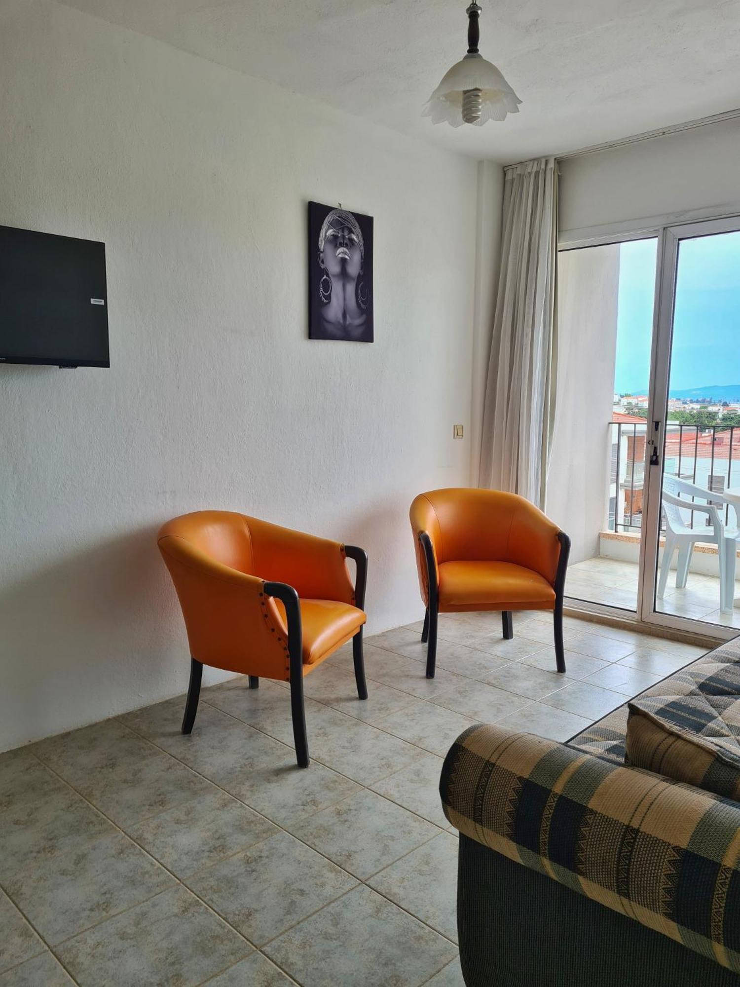 Fora Apart Otel Cesme Bagian luar foto