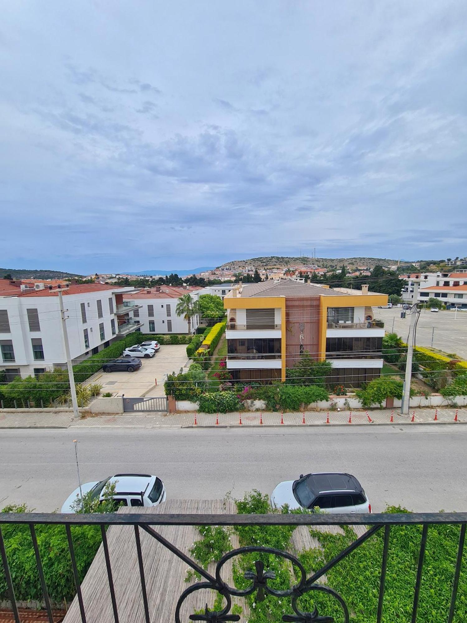 Fora Apart Otel Cesme Bagian luar foto