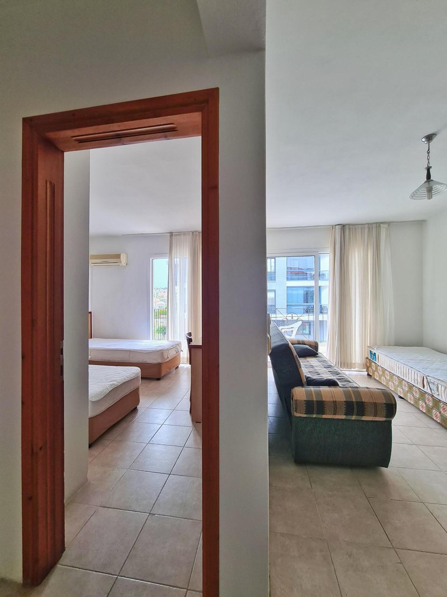 Fora Apart Otel Cesme Bagian luar foto