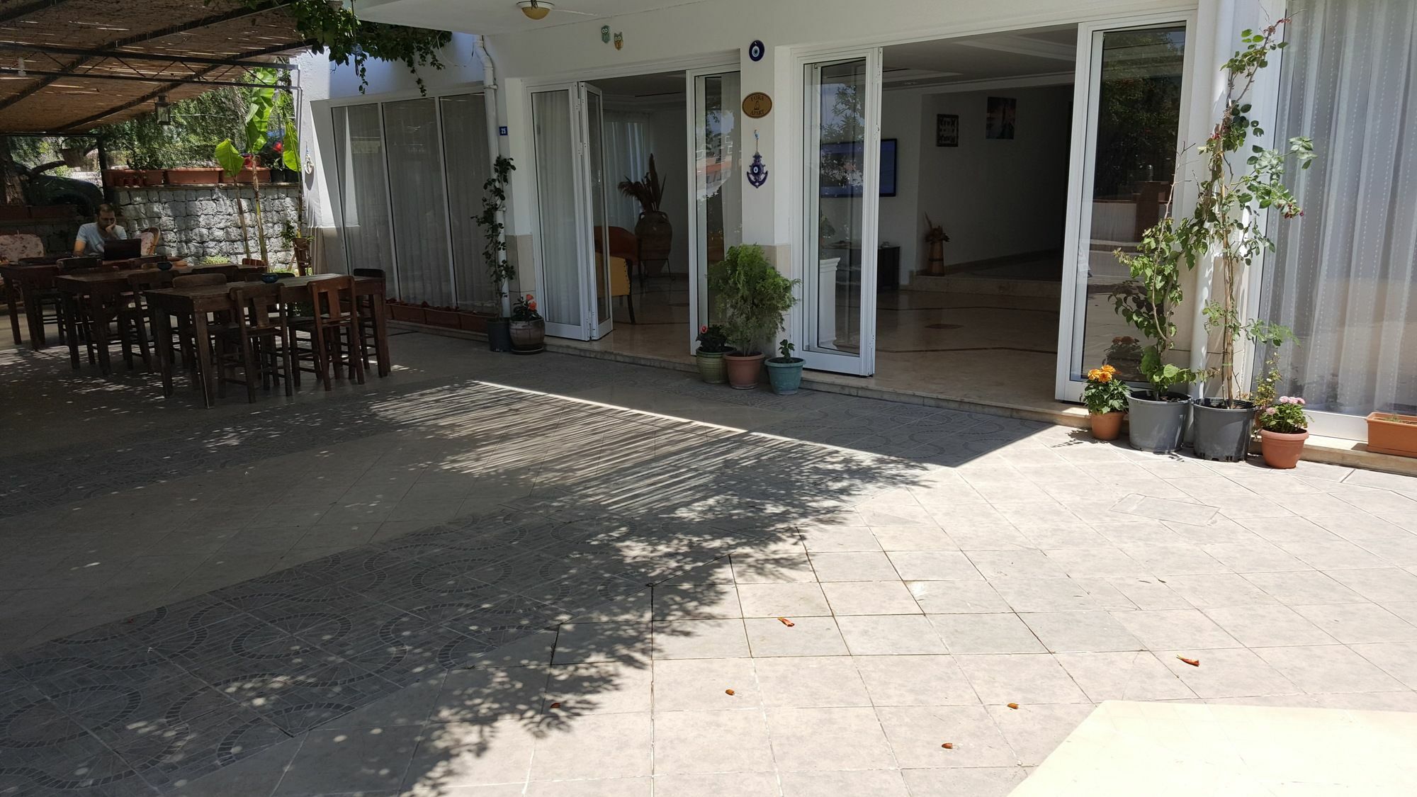 Fora Apart Otel Cesme Bagian luar foto