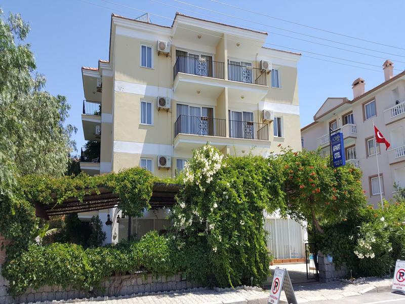 Fora Apart Otel Cesme Bagian luar foto