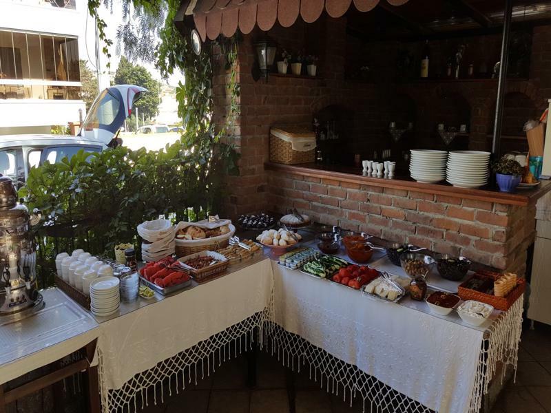 Fora Apart Otel Cesme Bagian luar foto